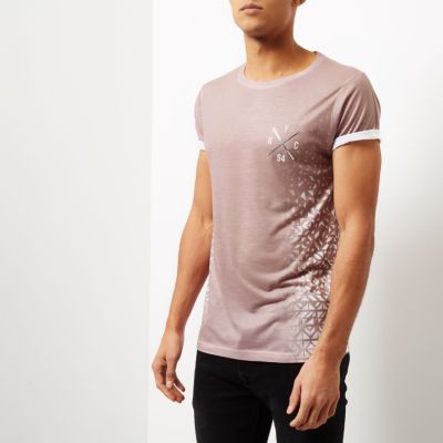 Pink fragmented geo print T-shirt